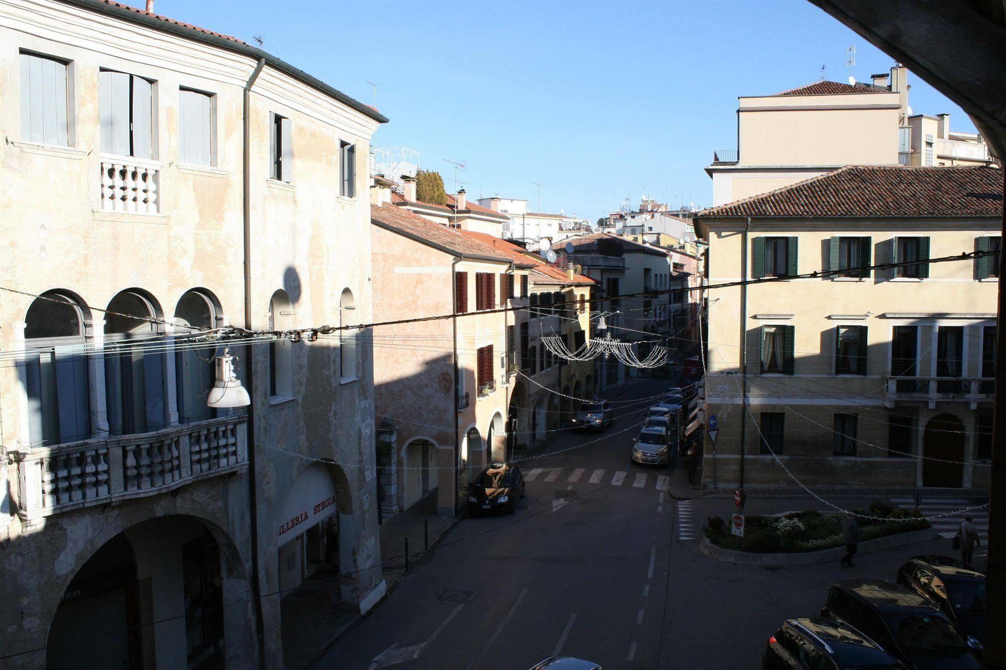 Bed and Breakfast 19 Borgo Cavour Treviso Exterior foto